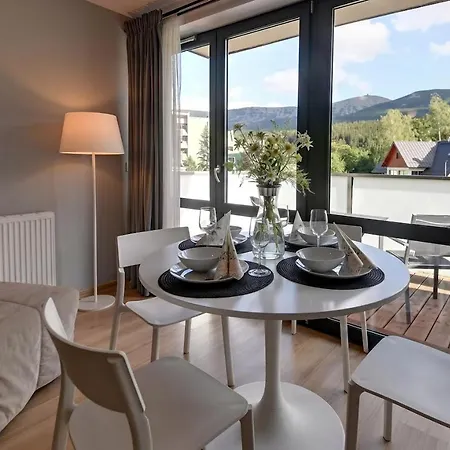 Triventi Sniezka View Z Garazem I Slonecznym Balkonem
