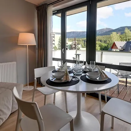 Triventi Sniezka View Z Garazem I Slonecznym Balkonem